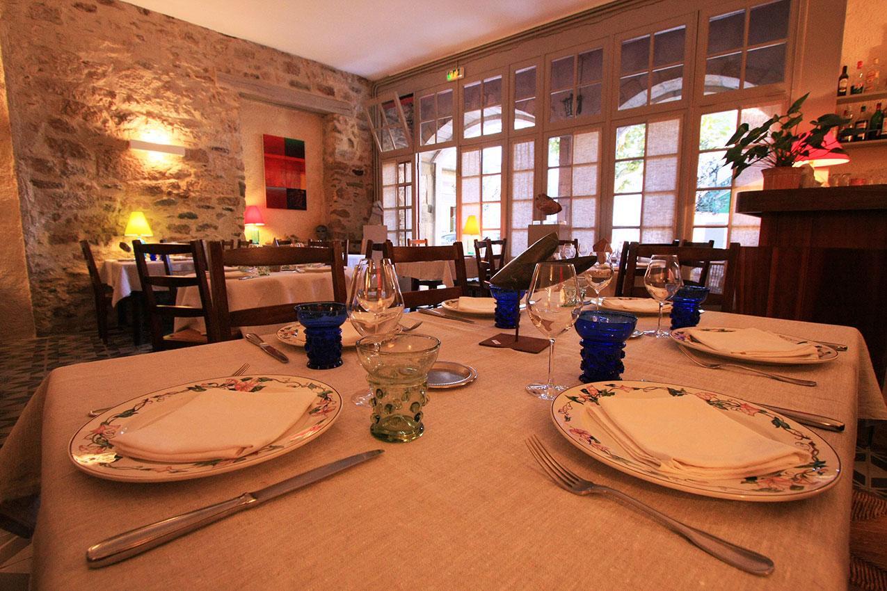 Hotel Restaurant D'Alibert Caunes-Minervois المظهر الخارجي الصورة
