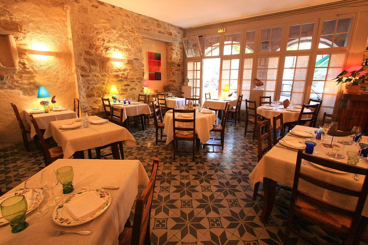 Hotel Restaurant D'Alibert Caunes-Minervois المظهر الخارجي الصورة