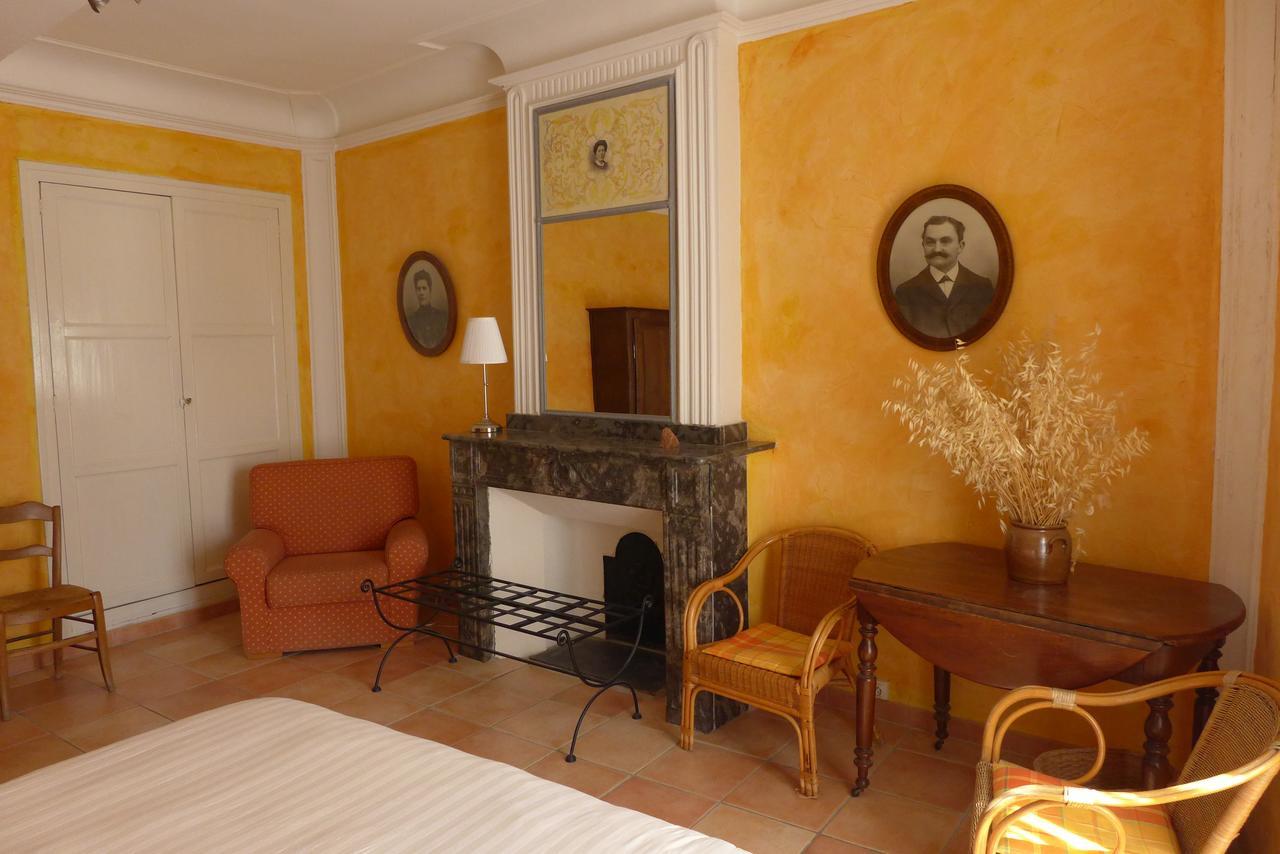 Hotel Restaurant D'Alibert Caunes-Minervois المظهر الخارجي الصورة